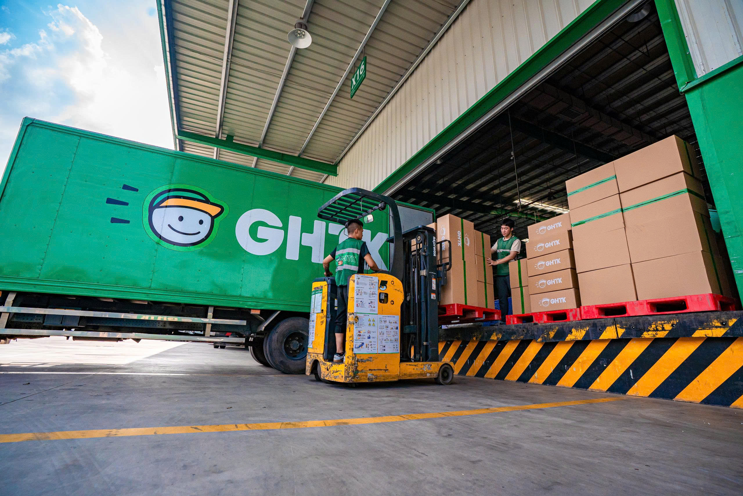 Quản lý logistics khi lượng đơn tăng vọt: Giải pháp tối ưu vận hành cho doanh nghiệp FMCG
