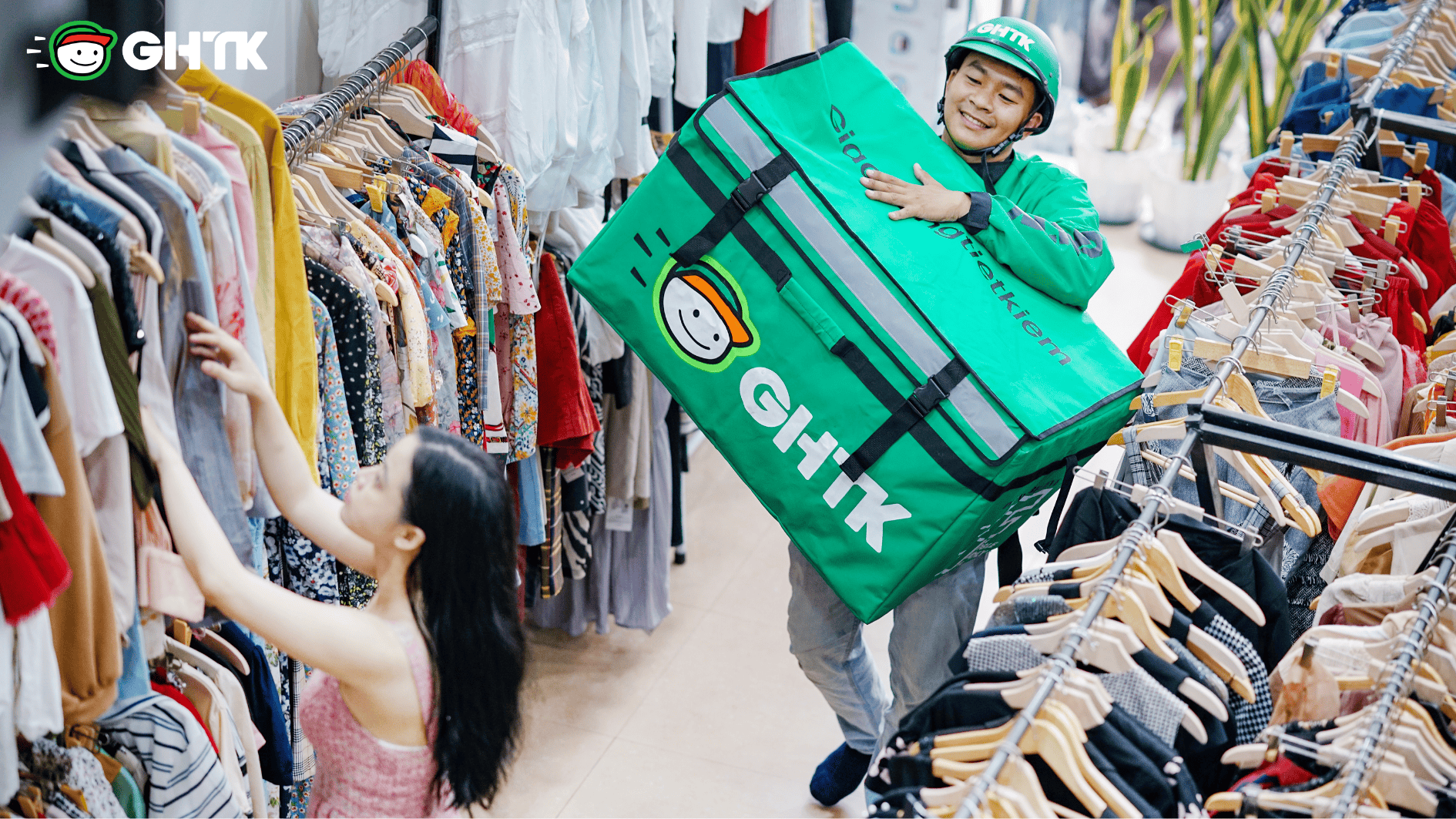 Giải pháp vận chuyển hàng thời trang GHTK