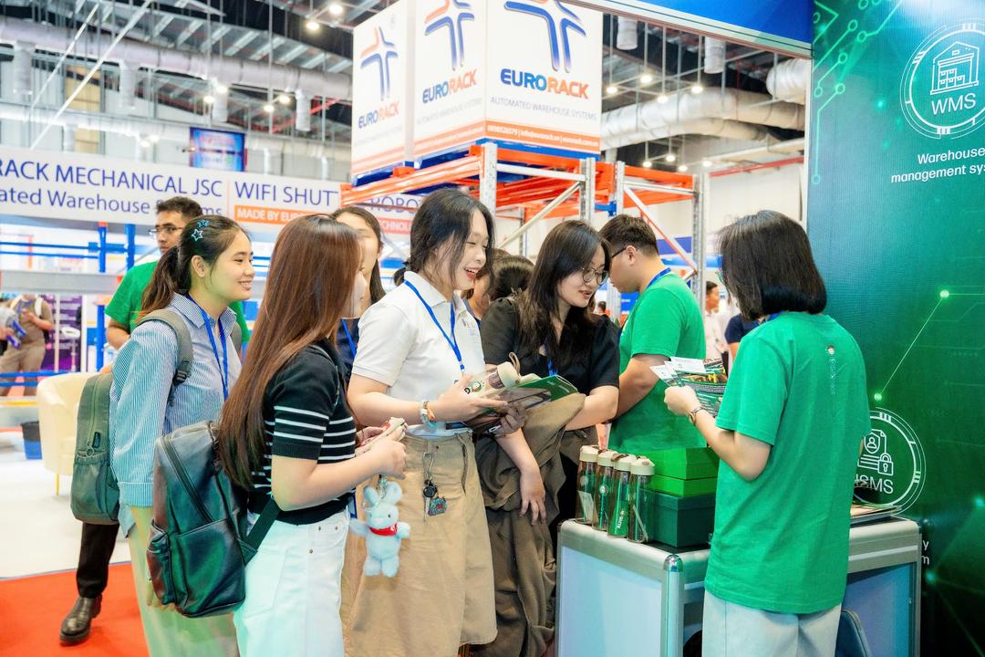 GHTK tham dự Triển lãm Viet Cargo Expo 2025