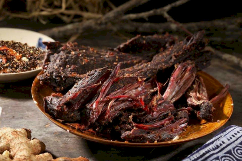 Gần Tết nên kinh doanh gì? Top 9 ý tưởng “hái ra tiền” dịp Tết 2026