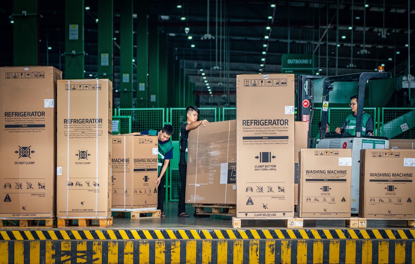 Bán hàng mùa Tết: Khi kênh phân phối trở thành yếu tố quyết định thành bại