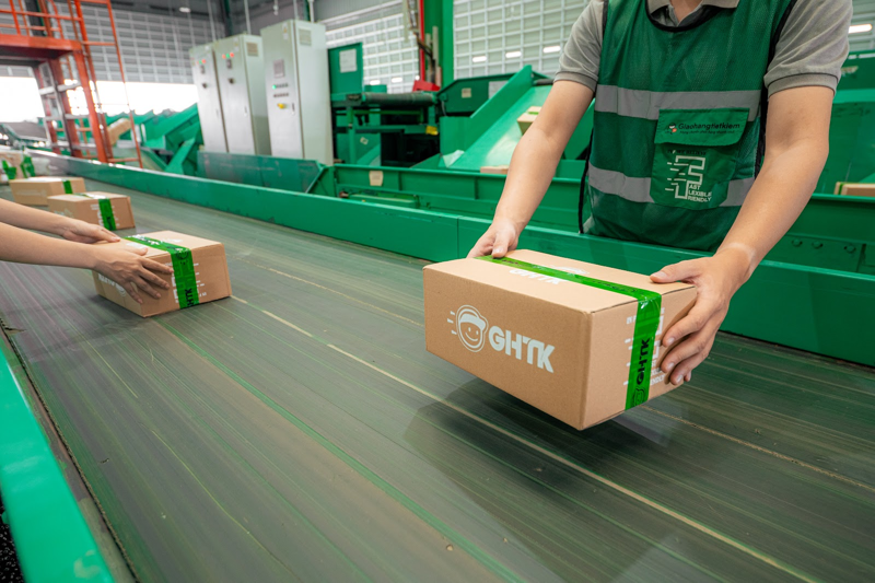 Dịch vụ đóng gói hàng hoá: Đảm bảo sản phẩm nguyên vẹn tới tay khách hàng