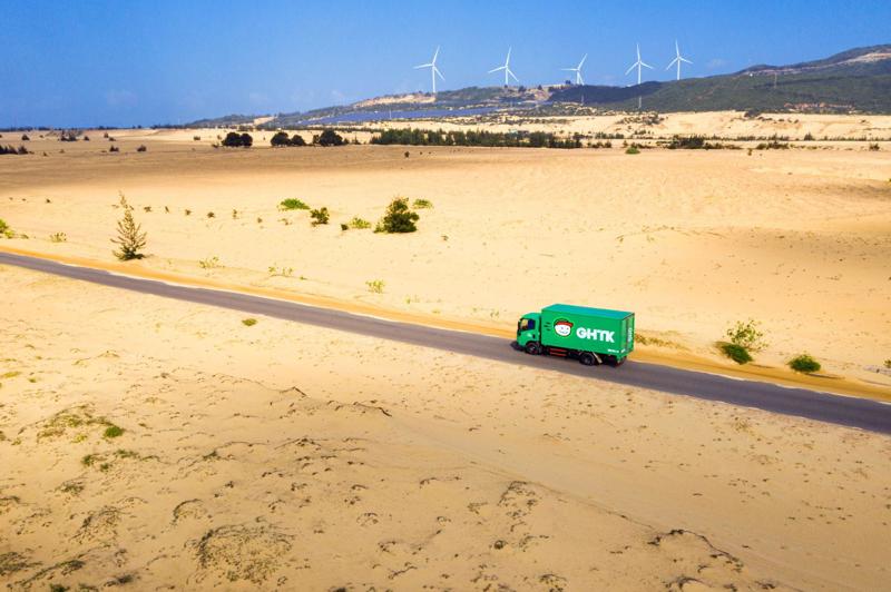 Dịch vụ giao nhận hàng hoá là gì? Cập nhật bảng giá dịch vụ mới nhất tại GHTK