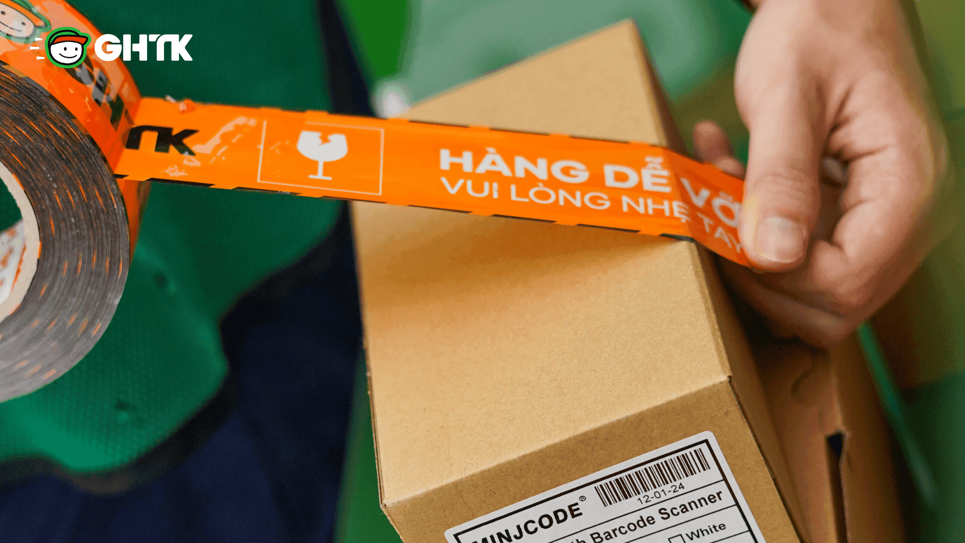Hướng Dẫn Đóng Gói & Vận Chuyển Hàng Dễ Vỡ An Toàn, Không Lo Hư Hỏng
