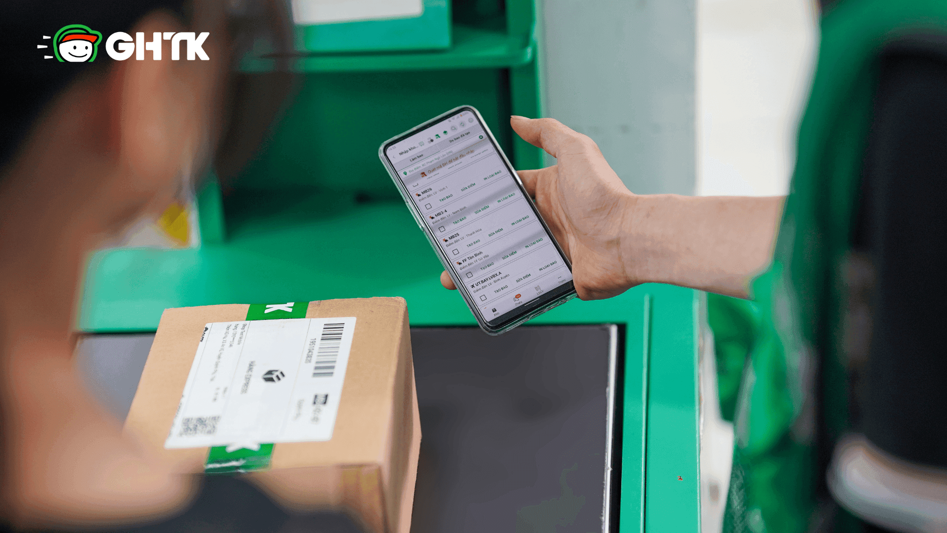 Hướng Dẫn Chi Tiết Cách Tính Khối Lượng Hàng Hóa Khi Gửi Vận Chuyển
