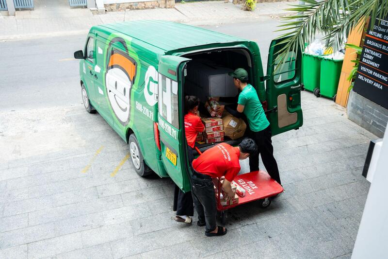 Dịch vụ khách hàng trong bán hàng online: Cách tối ưu theo từng giai đoạn hành vi