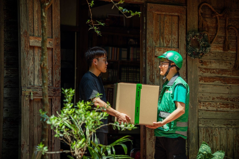 GHTK - Chuyển phát nhanh toàn quốc, lấy hàng tận nơi miễn phí