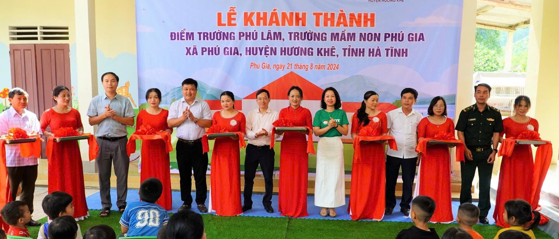 Ngập tràn niềm vui ngày khánh thành điểm trường Dân trí tại vùng "chảo lửa"