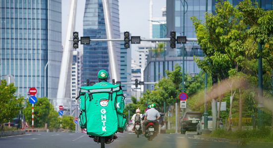 Các tùy chọn giao hàng linh hoạt được thiết kế để giảm thiểu tỷ lệ hoàn hàng và đảm bảo xử lý đơn hàng nhanh chóng và hiệu quả hơn.