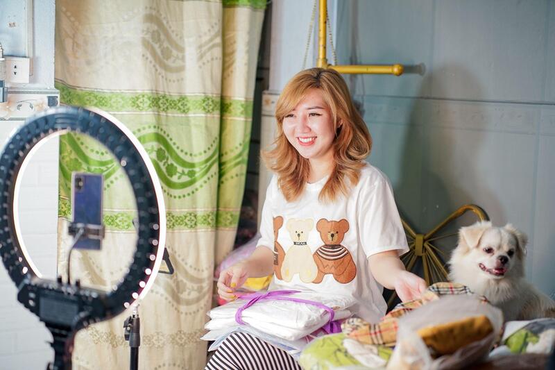 Việc làm thêm tại nhà: 4 xu hướng kiếm tiền online & cảnh báo lừa đảo