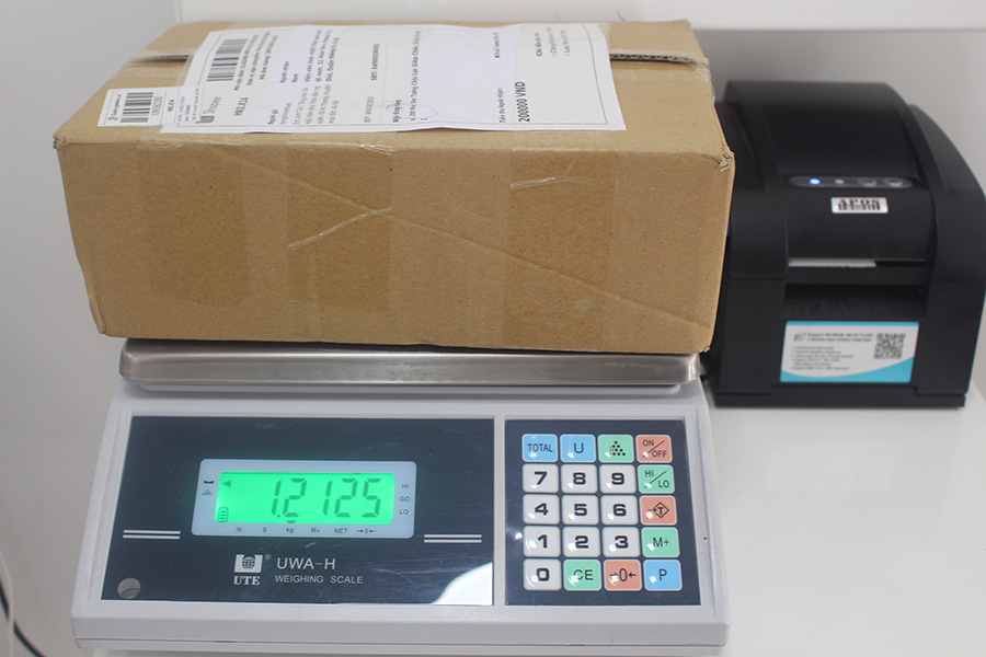 Vì sao SHOP cần đặt đúng khối lượng đơn hàng ?