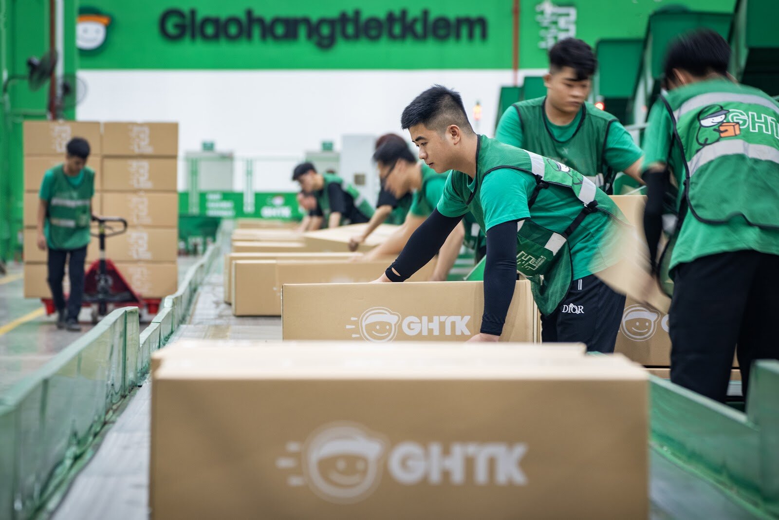 Lựa chọn mô hình quản lý chuỗi cung ứng phù hợp: Chìa khóa tối ưu chi phí logistics